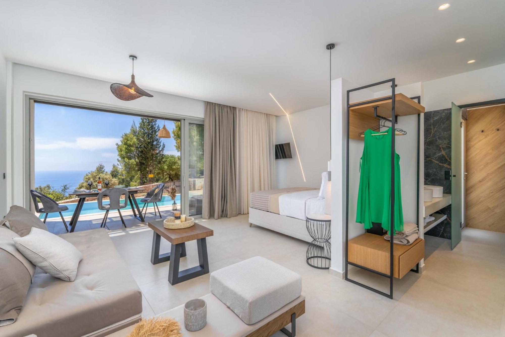 Mellamare Luxury Suites Athanion Exterior photo