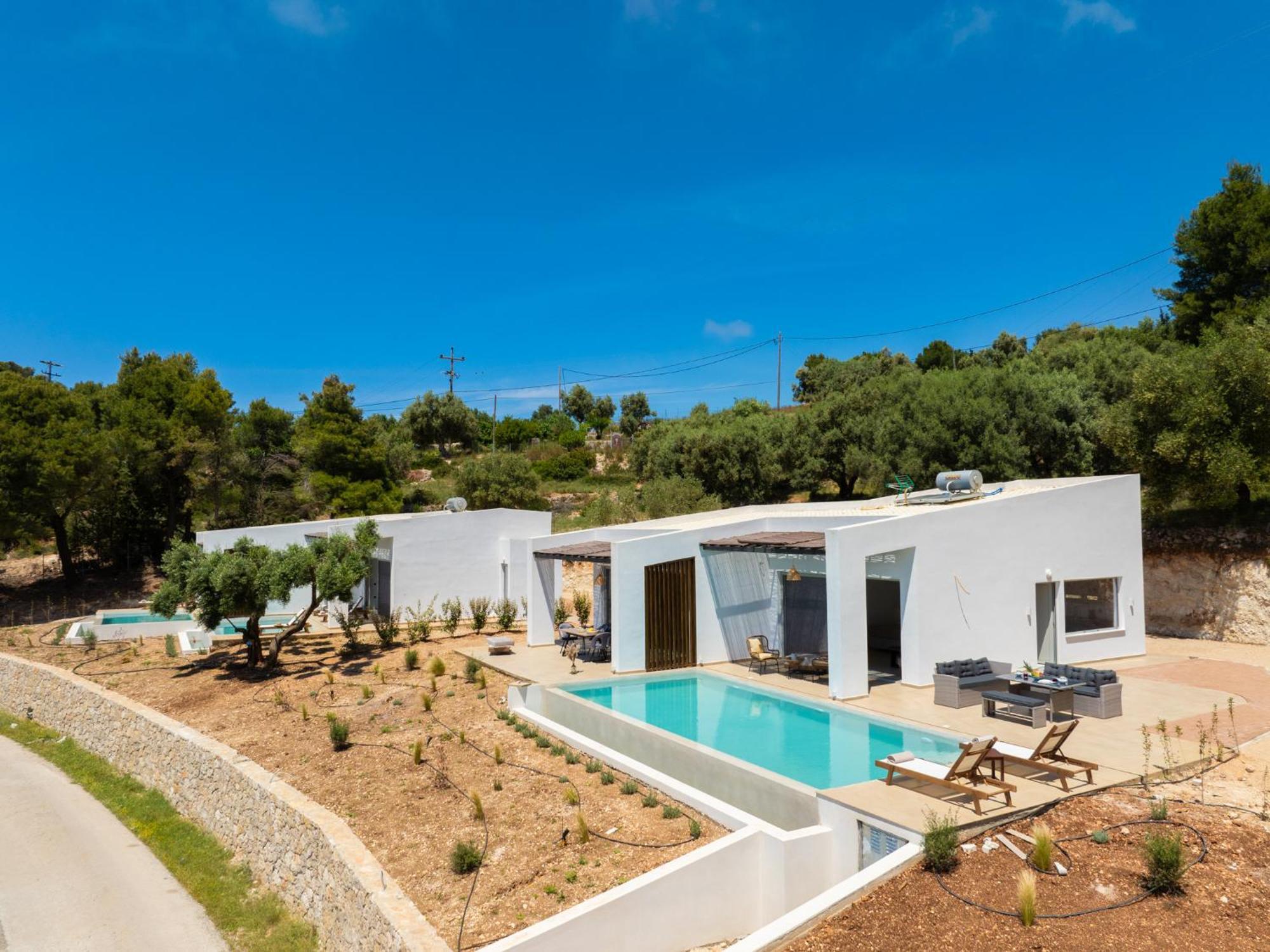 Mellamare Luxury Suites Athanion Exterior photo