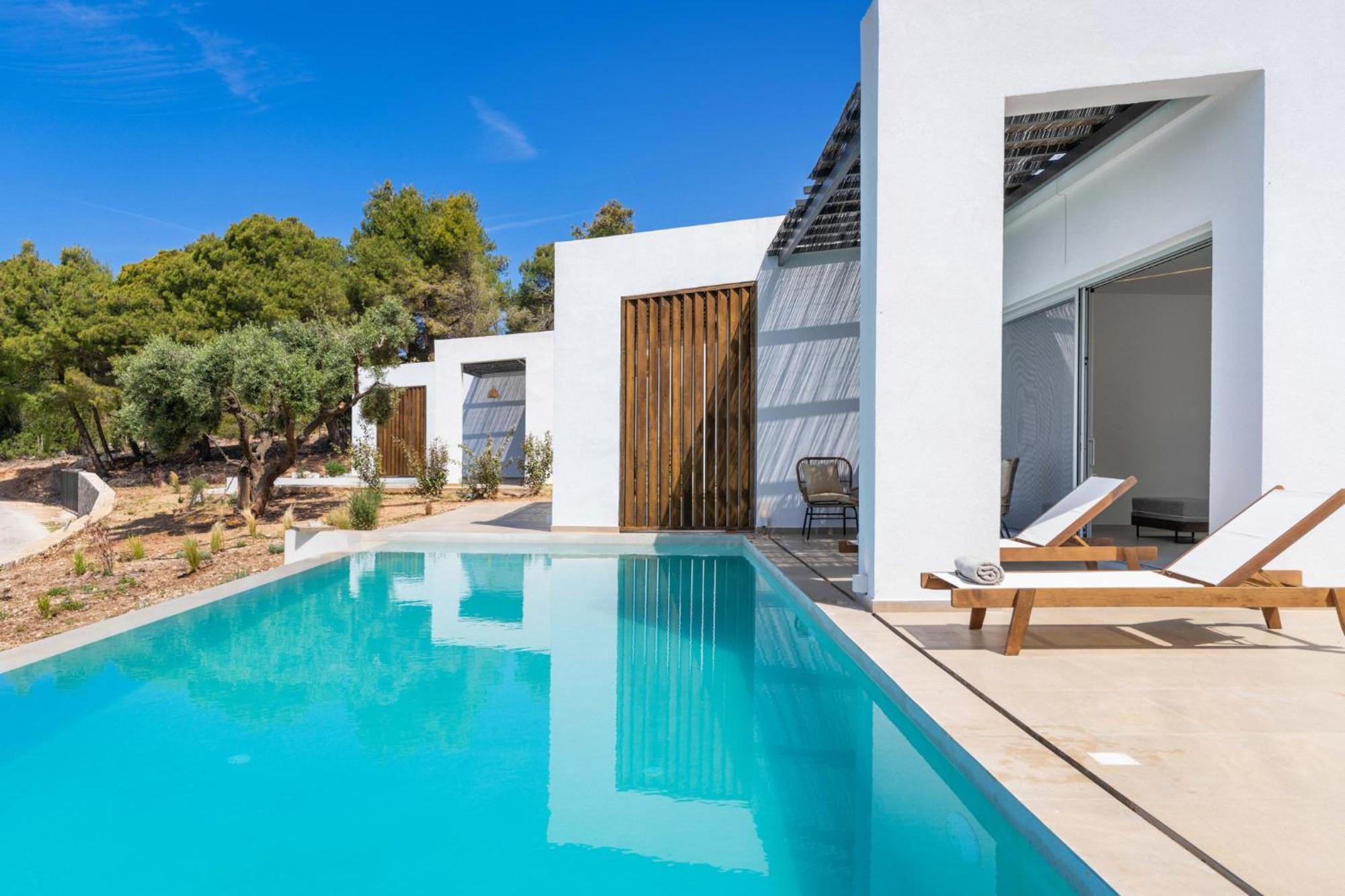 Mellamare Luxury Suites Athanion Exterior photo